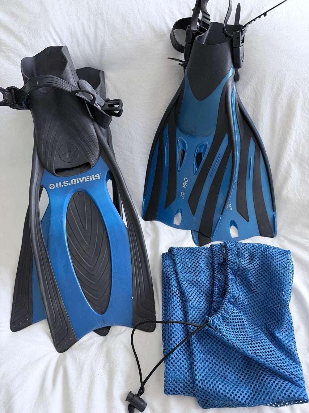 U.S. Divers Jr Pro Blue and Black Snorkeling Swim Fins with Mesh Bag